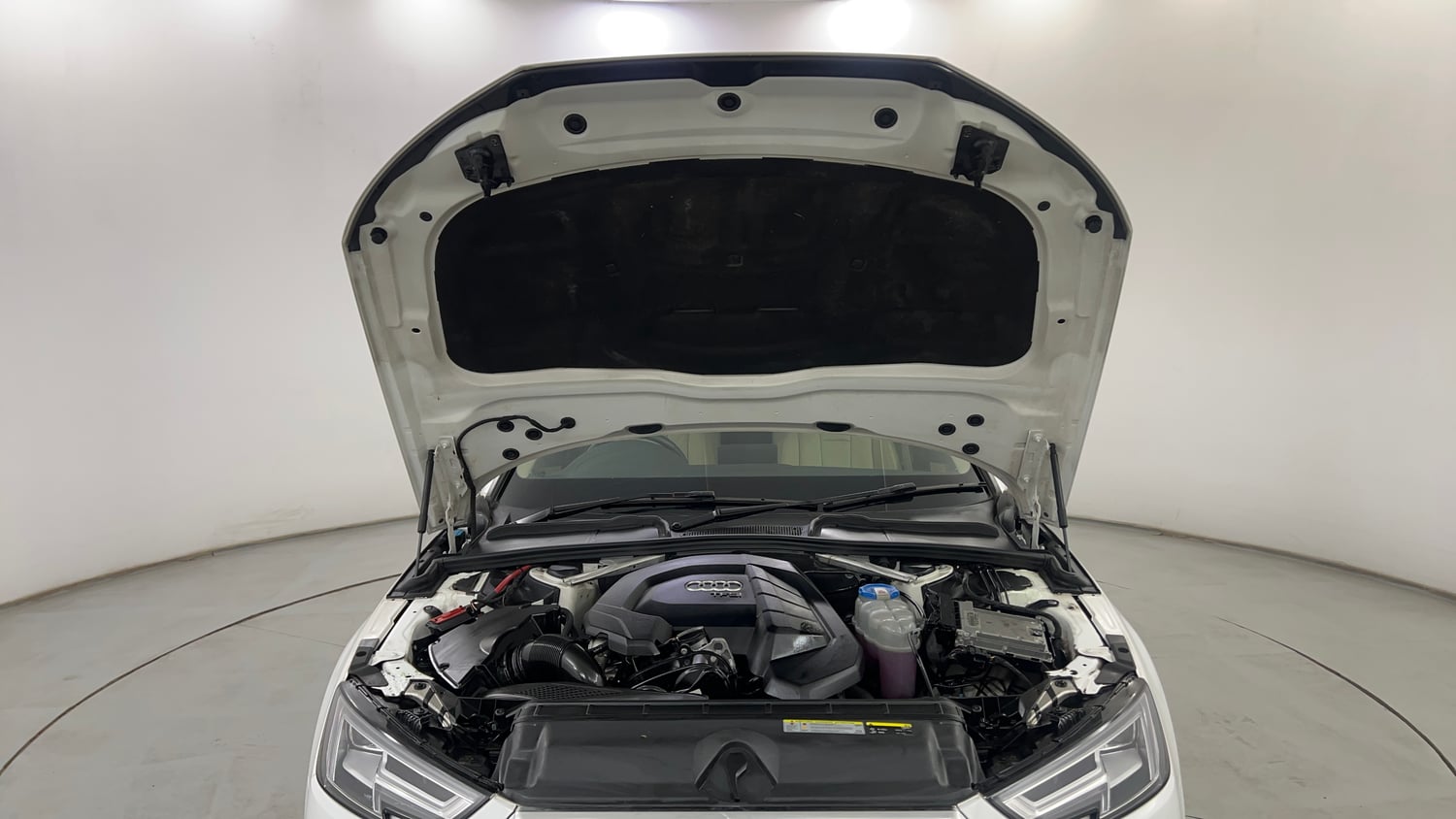 Used 2018 Audi A4 30 TFSI Premium Plus Petrol Automatic engine ENGINE & BONNET OPEN FRONT VIEW