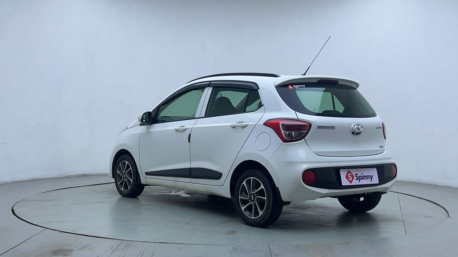 Used 2019 Hyundai Grand i10 Sportz AT 1.2 Kappa VTVT Petrol Automatic exterior LEFT REAR CORNER VIEW