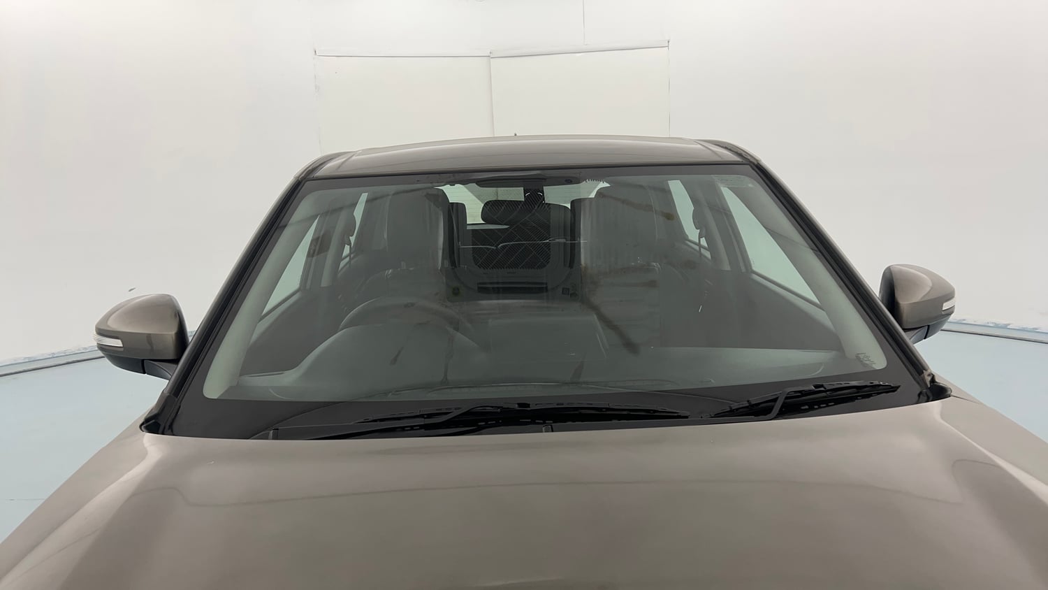 Used 2025 Maruti Suzuki Brezza VXi Petrol Manual exterior FRONT WINDSHIELD VIEW