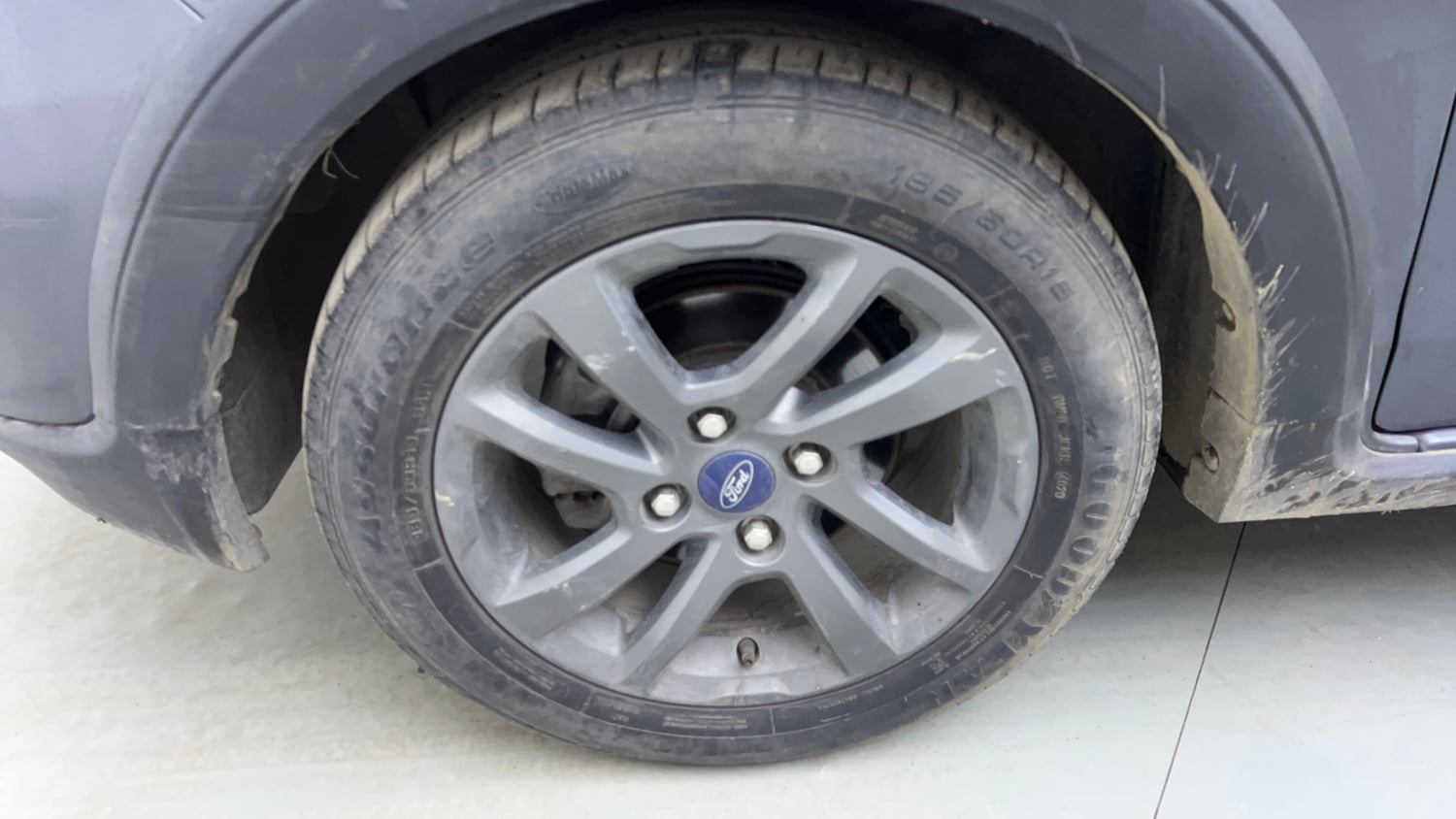Used 2020 Ford Freestyle Titanium Plus 1.2 Ti-VCT Petrol Manual tyres LEFT FRONT TYRE RIM VIEW