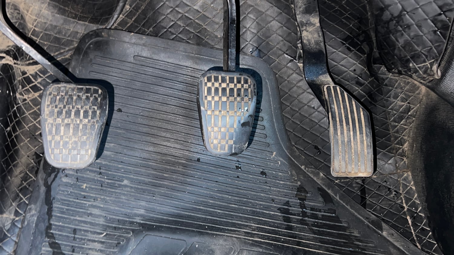 Used 2018 Tata Nexon XZ Plus Petrol Manual interior PEDALS VIEW