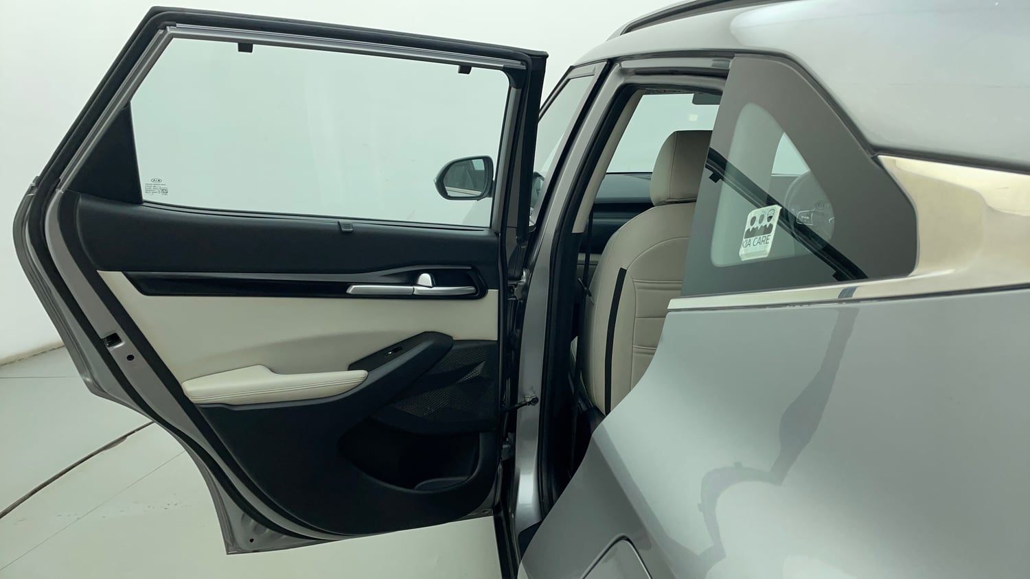 Used 2019 Kia Seltos HTX 1.5 Diesel Diesel Manual interior LEFT REAR DOOR OPEN VIEW