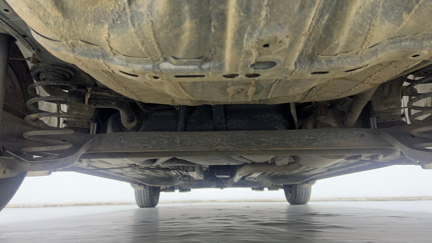 Used 2024 Honda Amaze S 1.2 Petrol MT Petrol Manual extra REAR UNDERBODY VIEW (TAKEN FROM REAR)