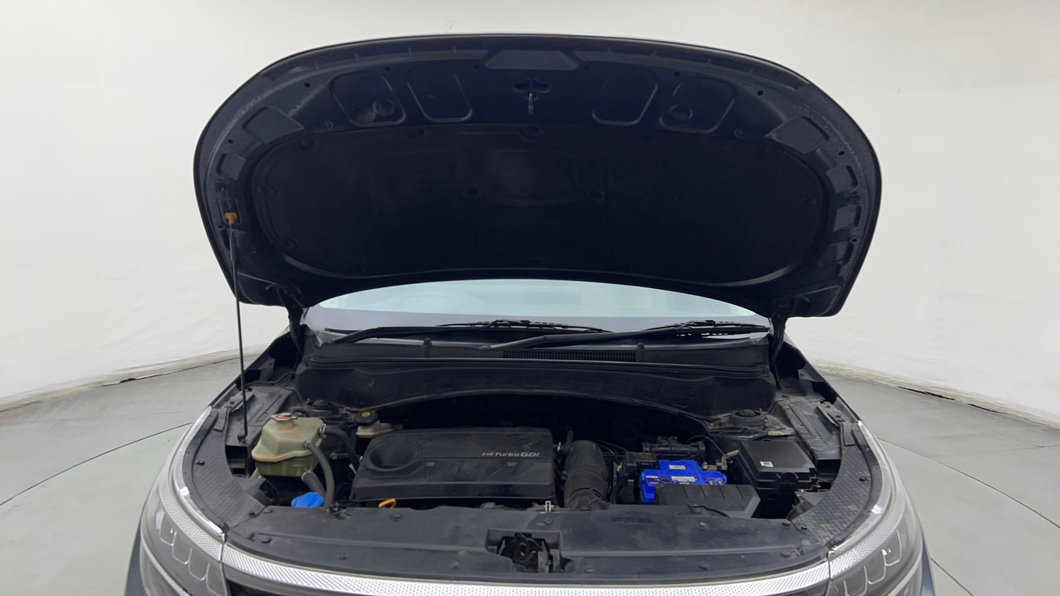Used 2019 kia Seltos GTX Plus DCT 1.4 Petrol Automatic engine ENGINE & BONNET OPEN FRONT VIEW