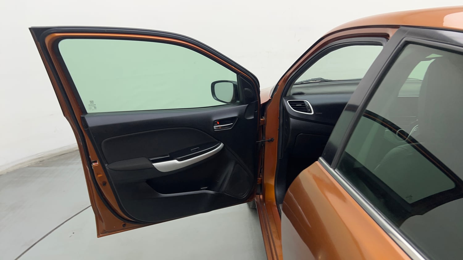 Used 2018 Maruti Suzuki Baleno Alpha 1.2 Petrol Manual interior LEFT FRONT DOOR OPEN VIEW