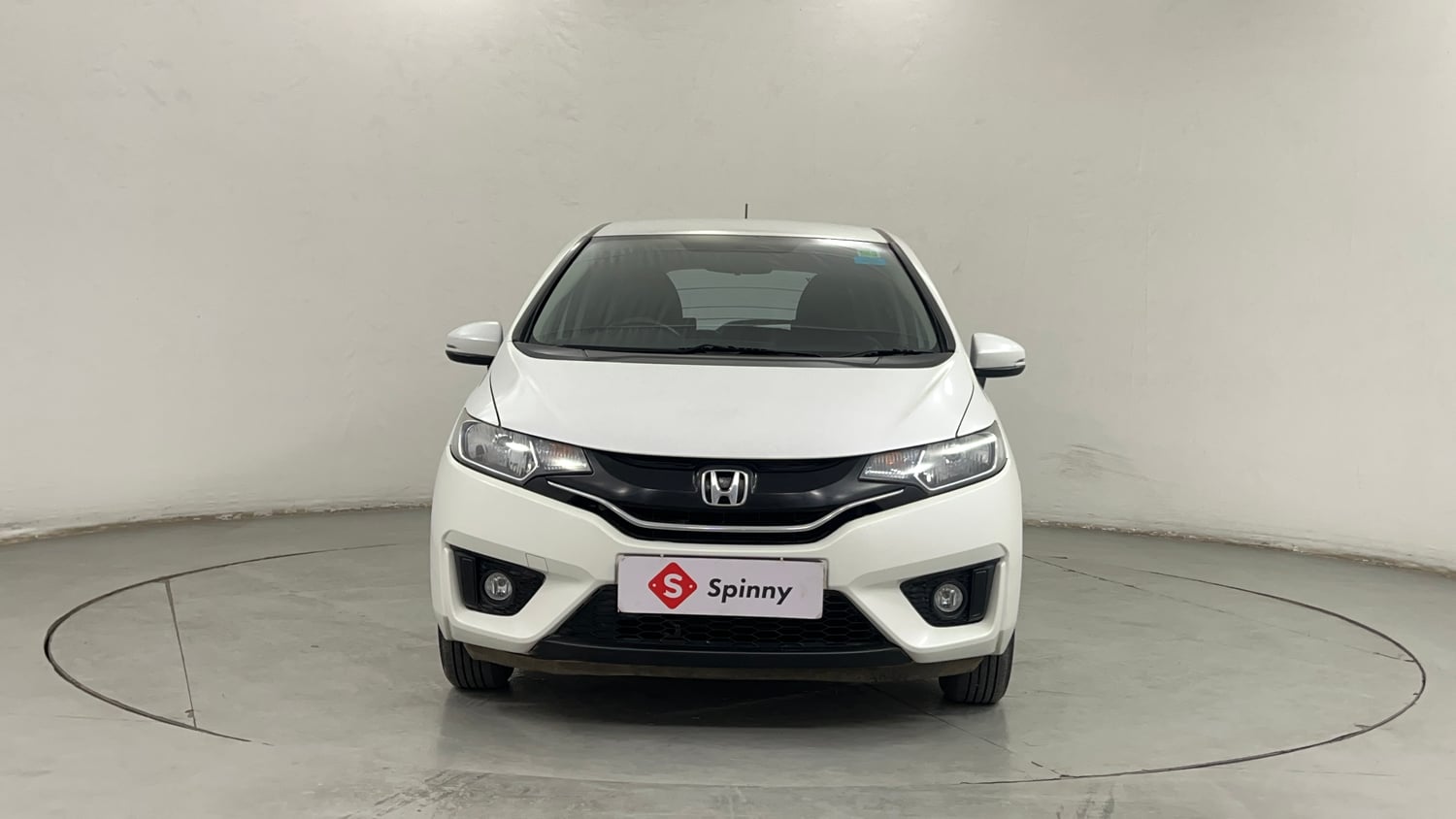 Used 2016 Honda Jazz VX Petrol Petrol Manual exterior FRONT VIEW