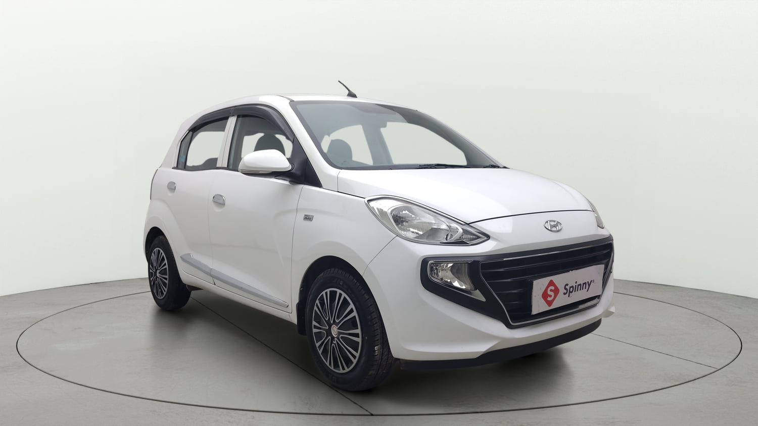 Used 2019 Hyundai Santro Sportz AMT Petrol Automatic exterior RIGHT FRONT CORNER VIEW