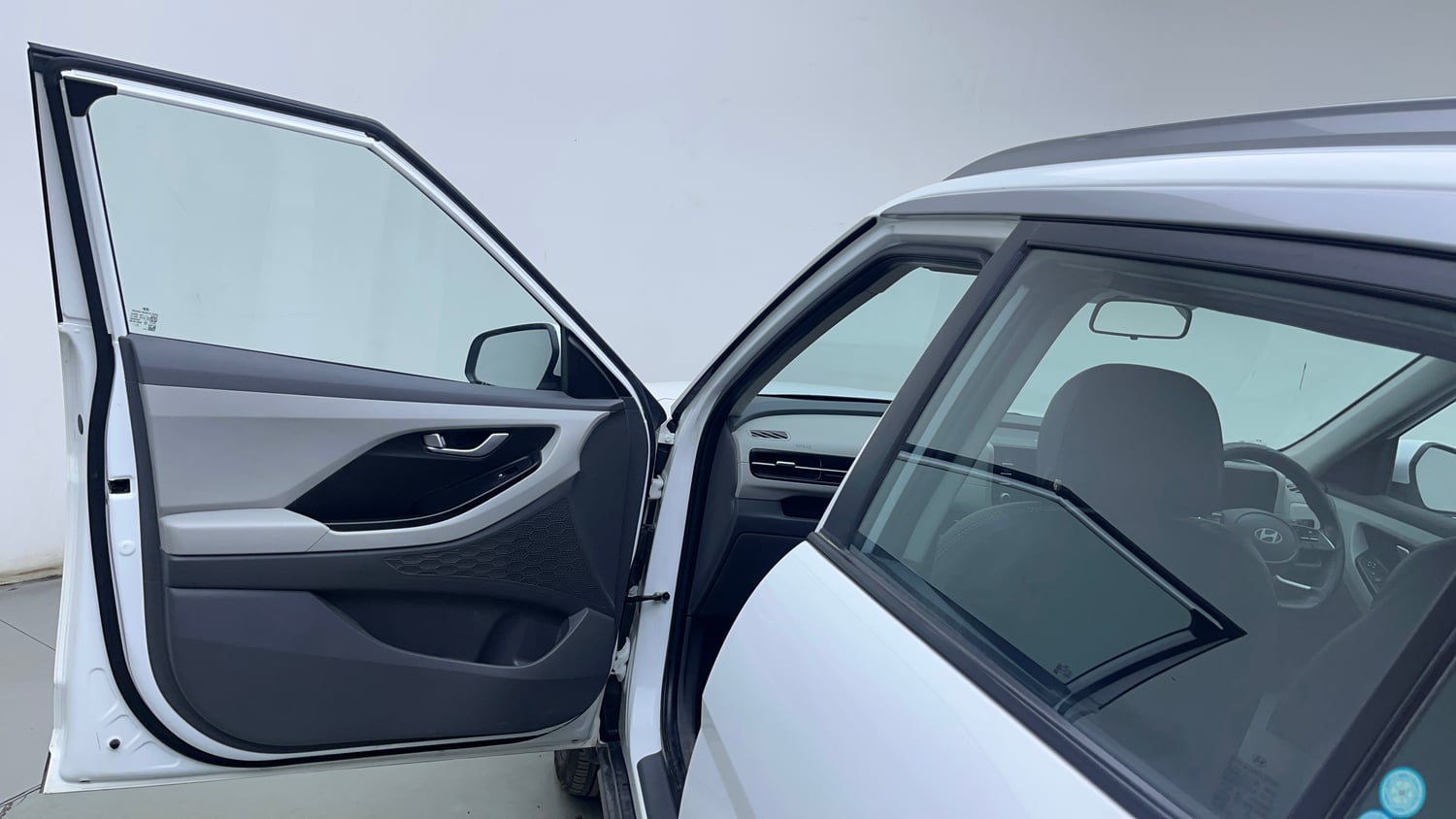 Used 2024 Hyundai Creta 1.5 MPi Petrol MT S(O) Petrol Manual interior LEFT FRONT DOOR OPEN VIEW