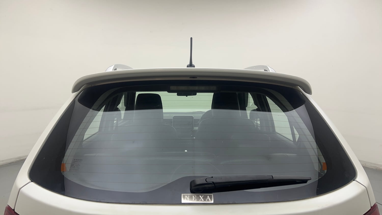 Used 2019 Maruti Suzuki Ignis Alpha 1.2 AMT Petrol Automatic exterior BACK WINDSHIELD VIEW