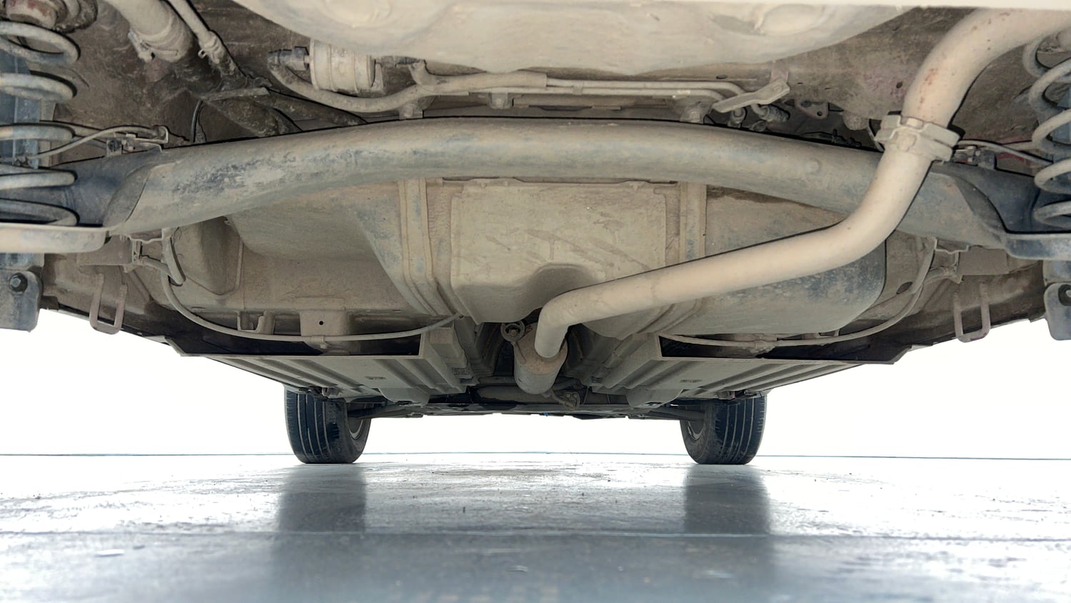 Used 2023 Maruti Suzuki Brezza Zxi Plus Dual Tone Petrol Manual extra REAR UNDERBODY VIEW (TAKEN FROM REAR)