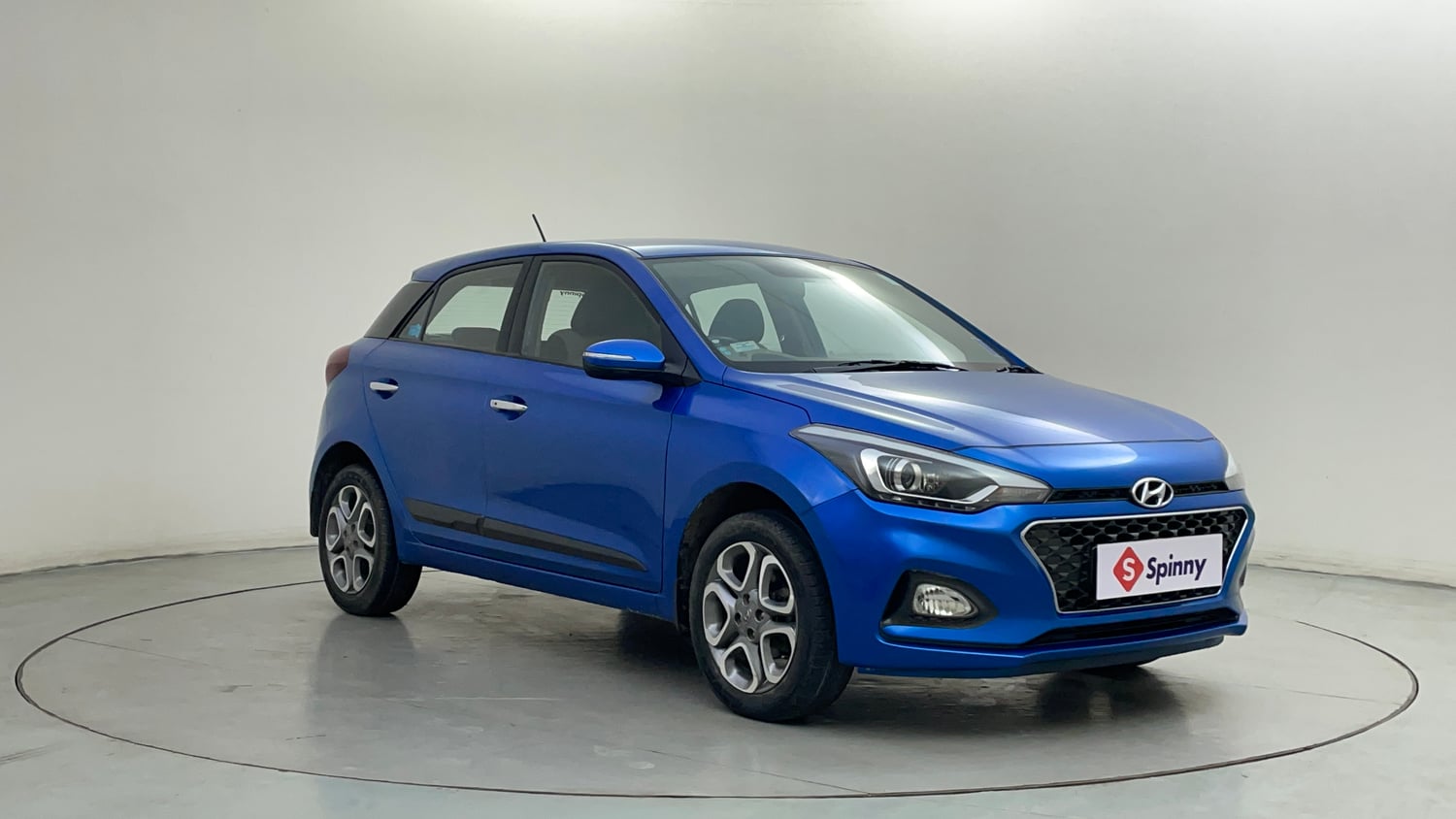 Used 2019 Hyundai Elite i20 Asta 1.2 (O) Petrol Manual exterior RIGHT FRONT CORNER VIEW