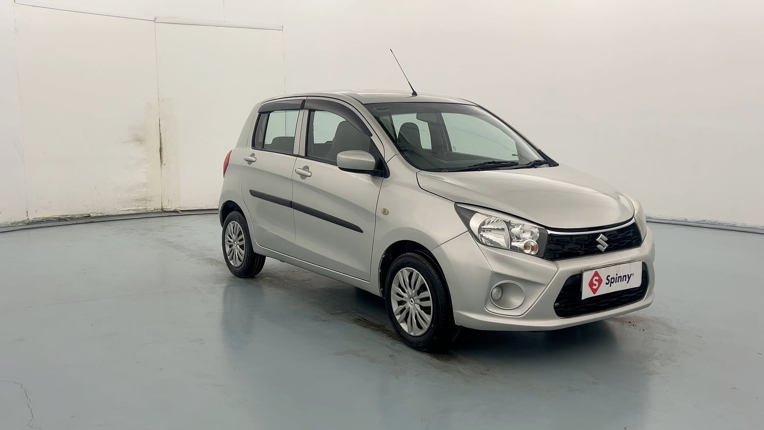 Used 2020 Maruti Suzuki Celerio VXi AMT Petrol Automatic exterior RIGHT FRONT CORNER VIEW
