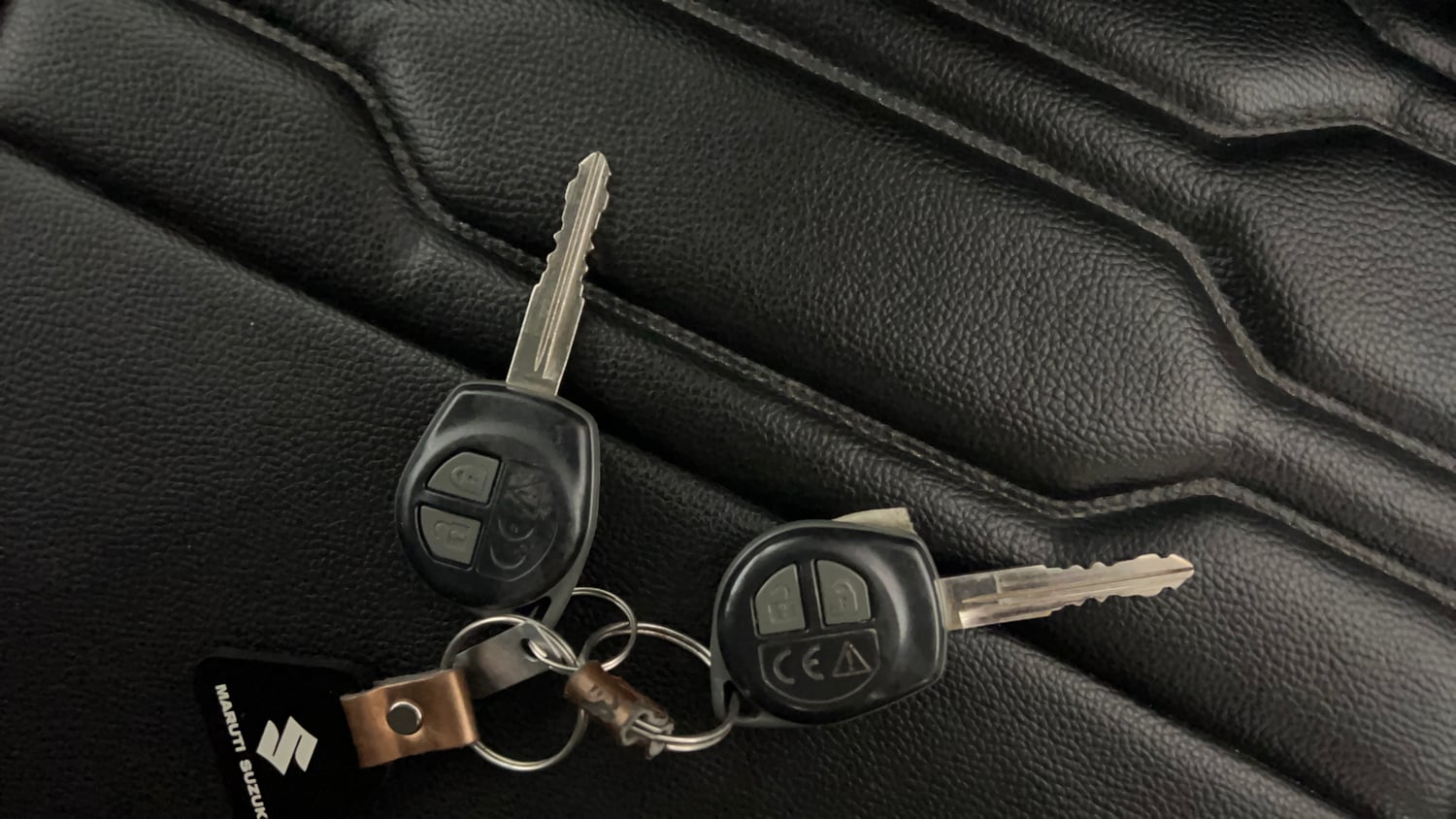 Used 2025 Maruti Suzuki Brezza VXi Petrol Manual extra CAR KEY VIEW
