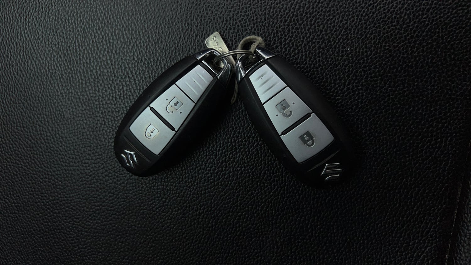Used 2018 Maruti Suzuki Baleno Alpha 1.2 Petrol Manual extra CAR KEY VIEW