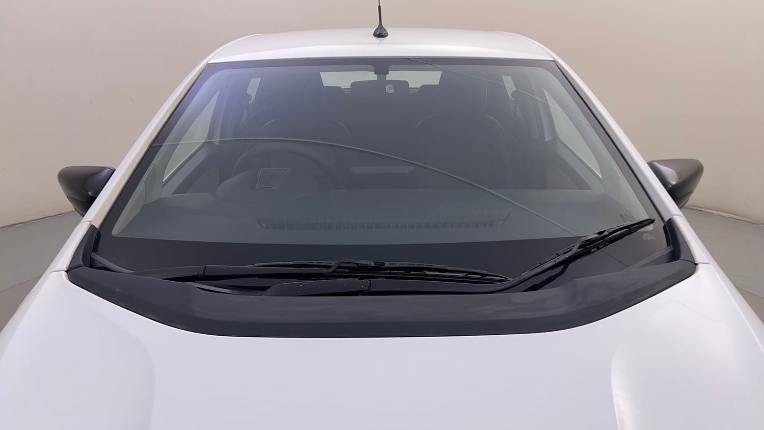 Used 2022 Tata Altroz XM Plus Petrol Petrol Manual exterior FRONT WINDSHIELD VIEW