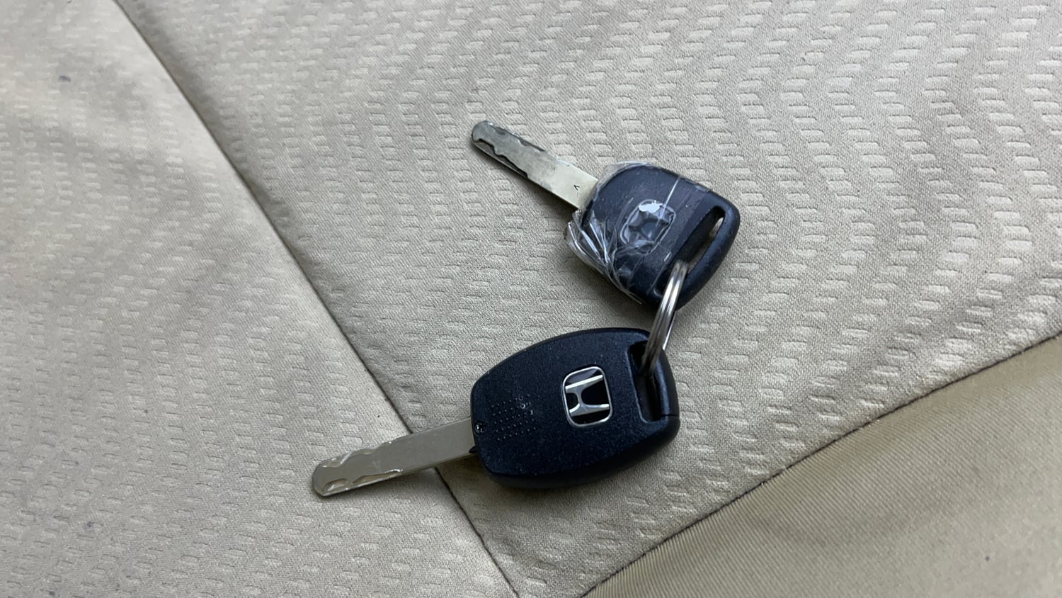 Used 2013 Honda City 1.5 S MT Petrol Manual extra CAR KEY VIEW