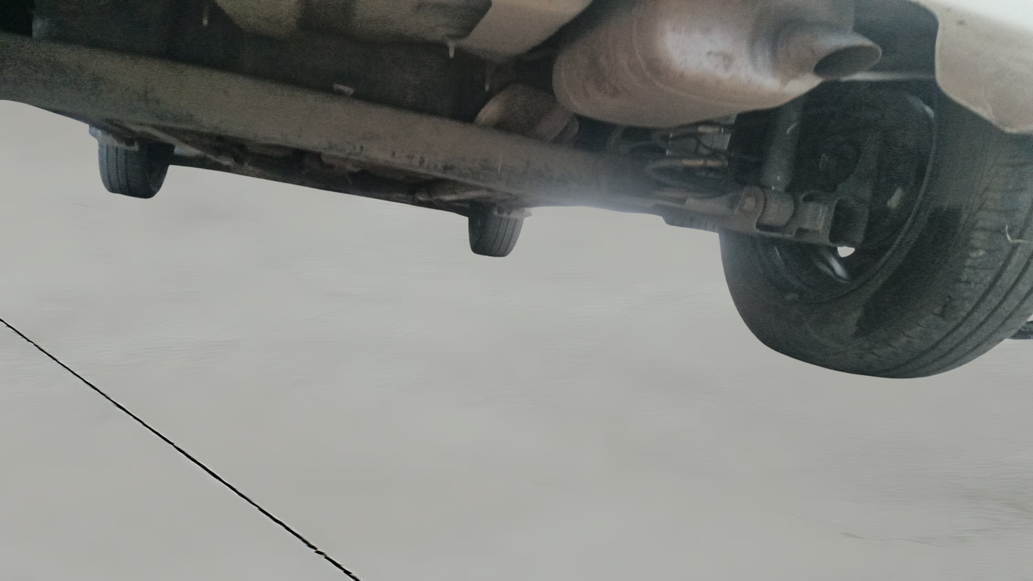 Used 2019 Hyundai Santro Sportz AMT Petrol Automatic extra REAR RIGHT UNDERBODY VIEW