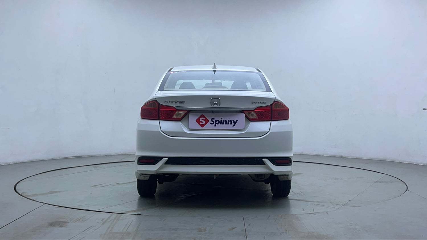 Used 2017 Honda City V CVT Petrol Petrol Automatic exterior BACK VIEW