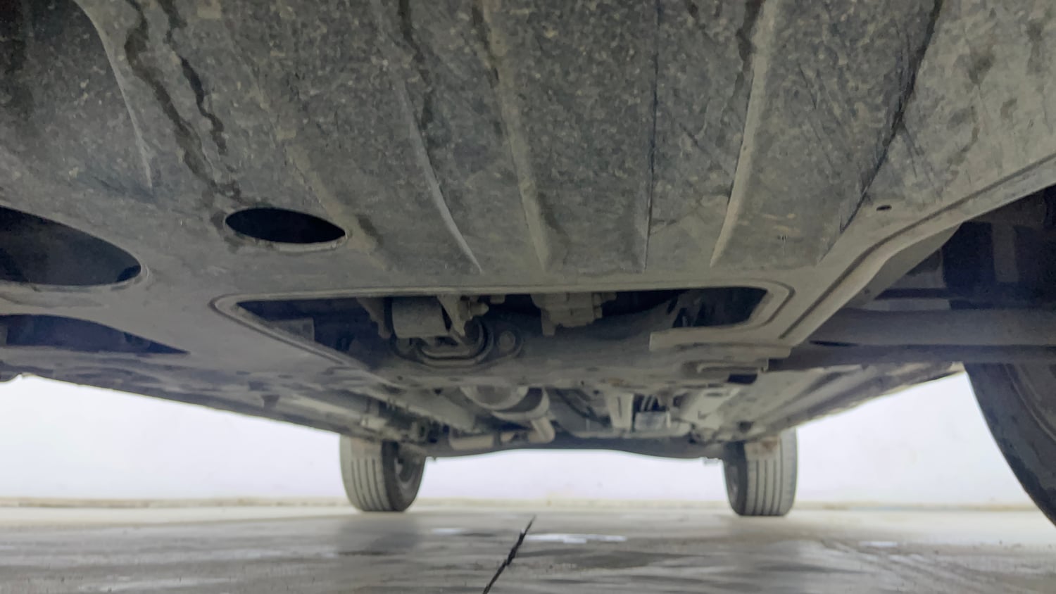 Used 2024 Hyundai Creta 1.5 MPi Petrol MT S(O) Petrol Manual extra FRONT LEFT UNDERBODY VIEW