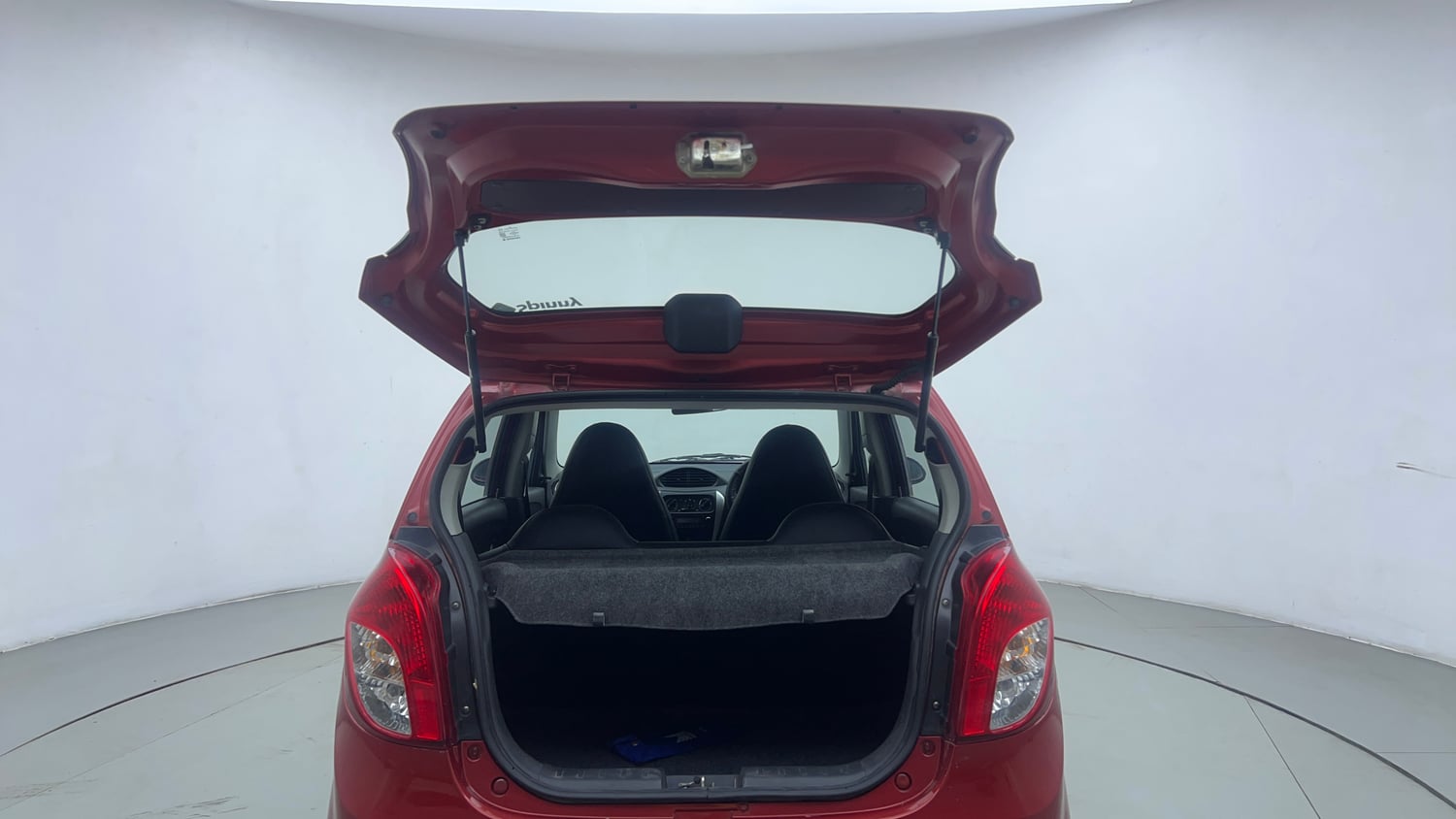 Used 2017 Maruti Suzuki Alto 800 VXi Petrol Manual interior DICKY DOOR OPEN VIEW