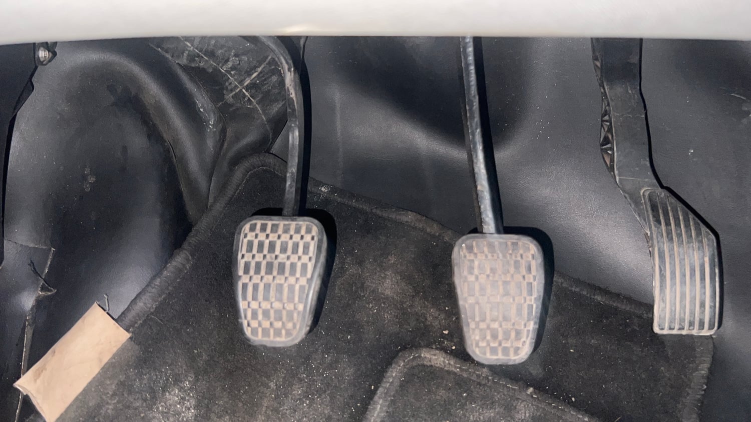 Used 2022 Tata Altroz XM Plus Petrol Petrol Manual interior PEDALS VIEW