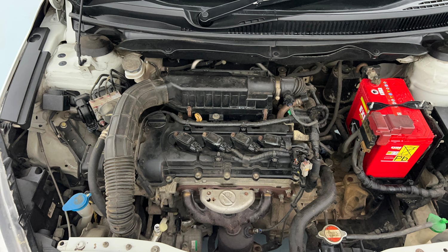 Used 2018 Maruti Suzuki Ciaz Alpha Hybrid 1.5 Petrol Manual engine ENGINE RIGHT SIDE VIEW