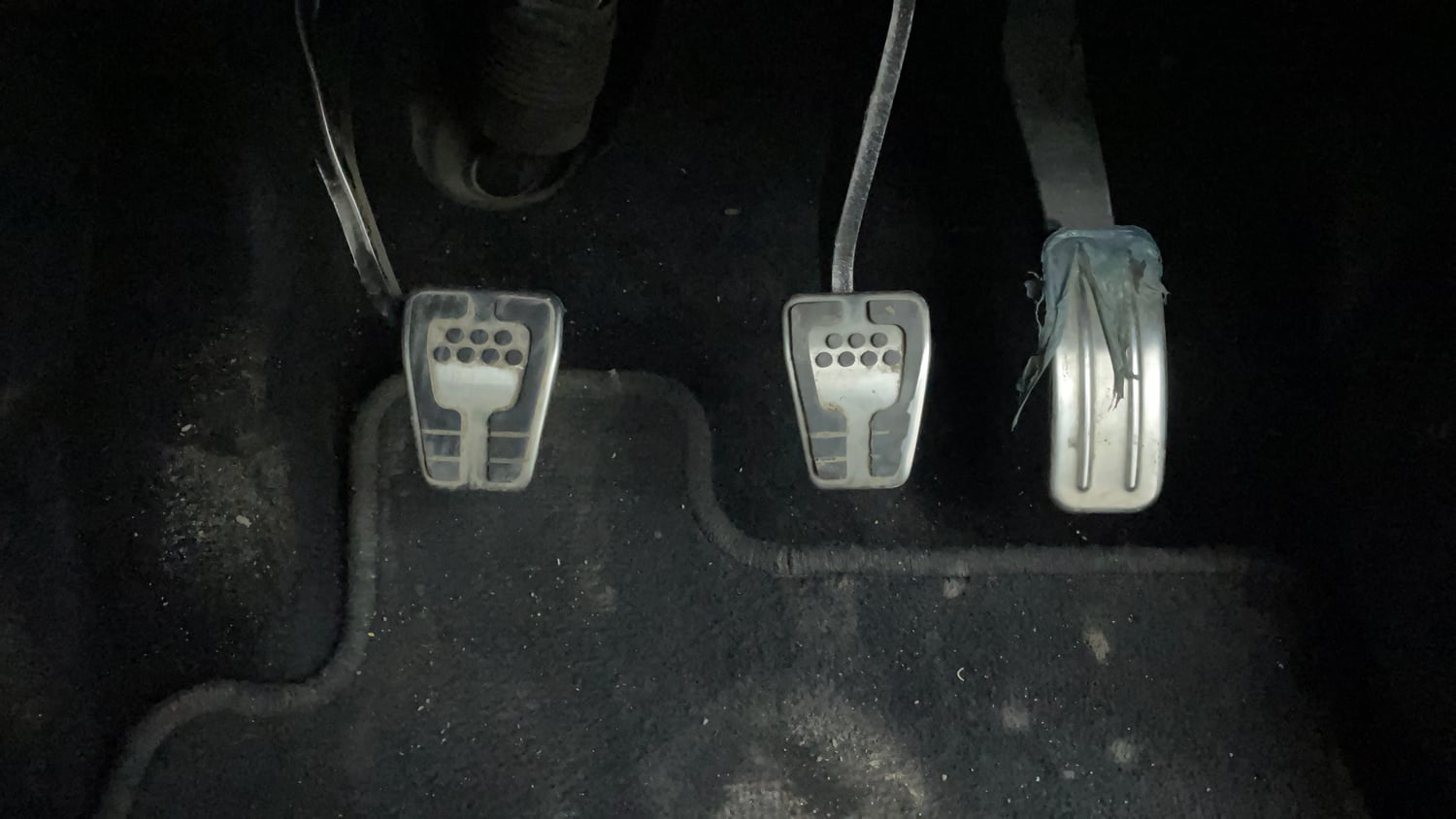 Used 2017 Ford EcoSport Titanium + 1.5L TDCi Diesel Manual interior PEDALS VIEW