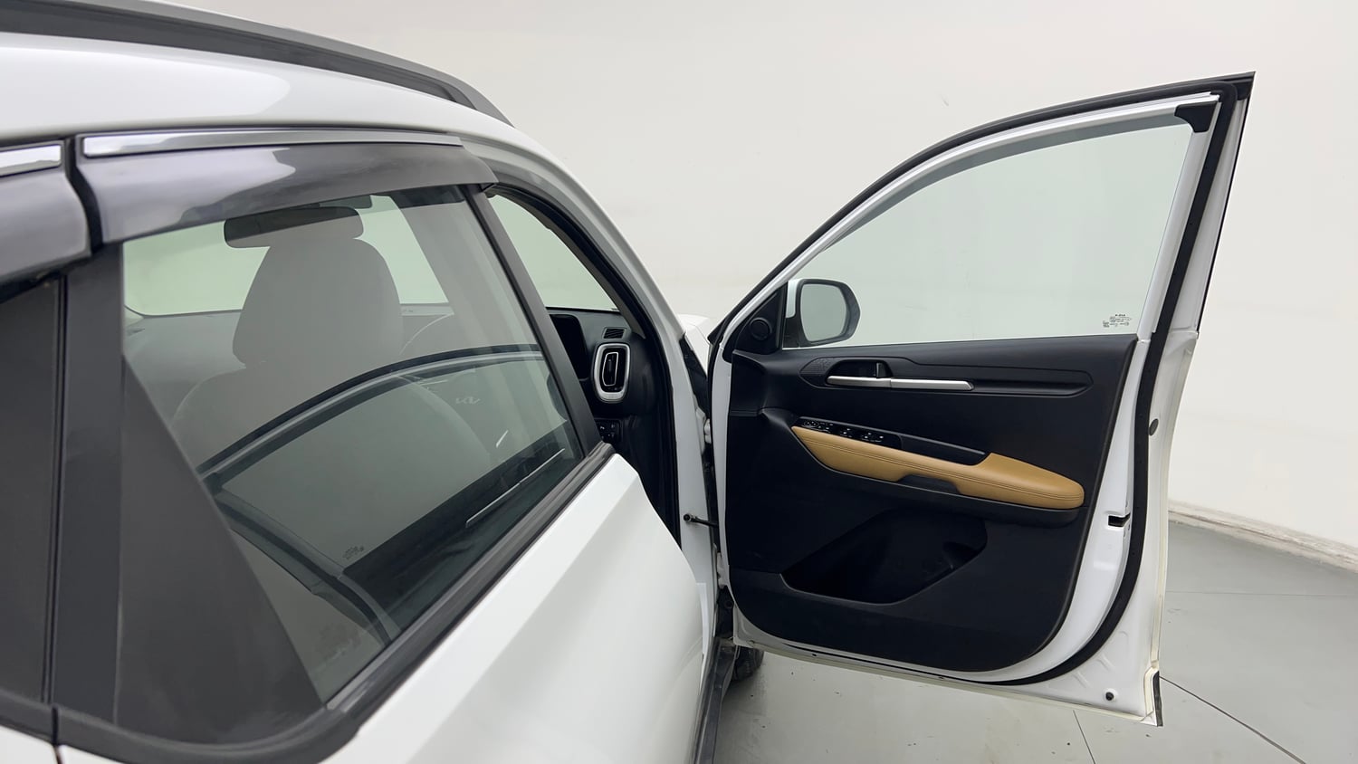 Used 2024 Kia Sonet HTX 1.0 Turbo Petrol DCT Petrol Automatic interior RIGHT FRONT DOOR OPEN VIEW