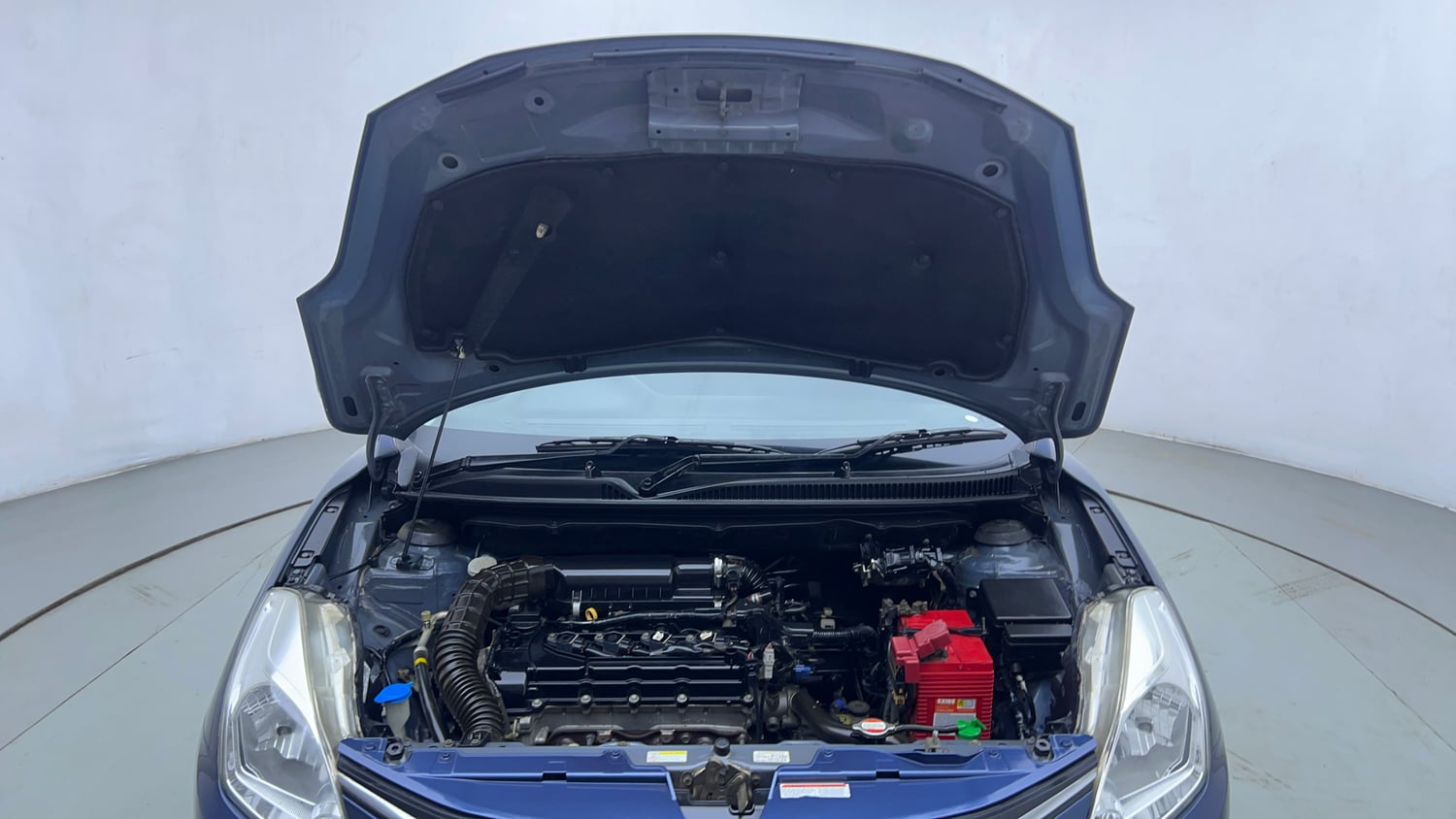 Used 2017 Maruti Suzuki Baleno Zeta 1.2 Petrol Manual engine ENGINE & BONNET OPEN FRONT VIEW