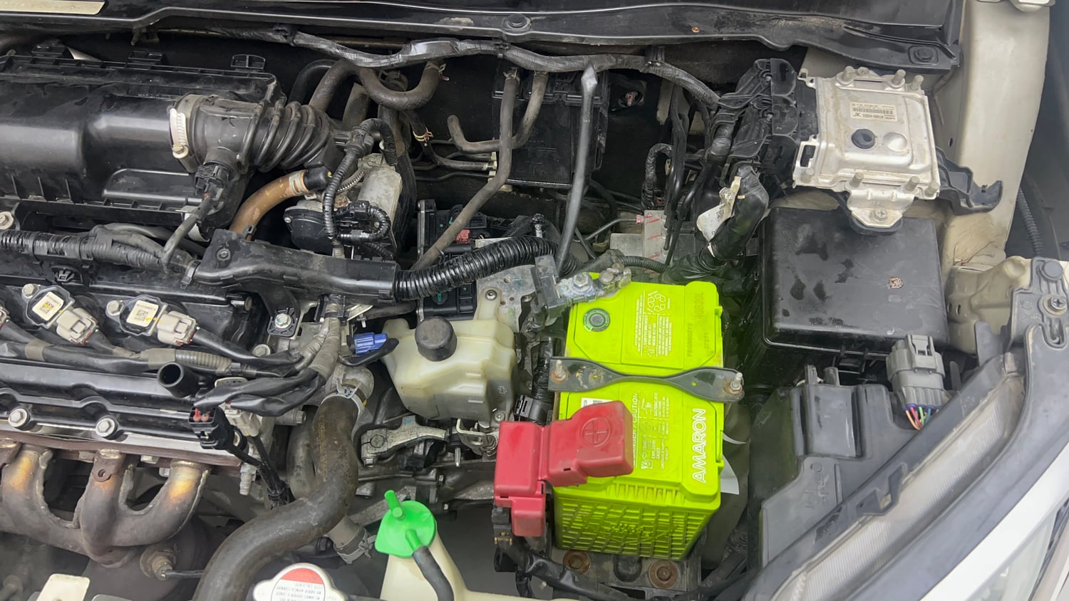 Used 2019 Maruti Suzuki Ignis Alpha 1.2 AMT Petrol Automatic engine ENGINE LEFT SIDE VIEW