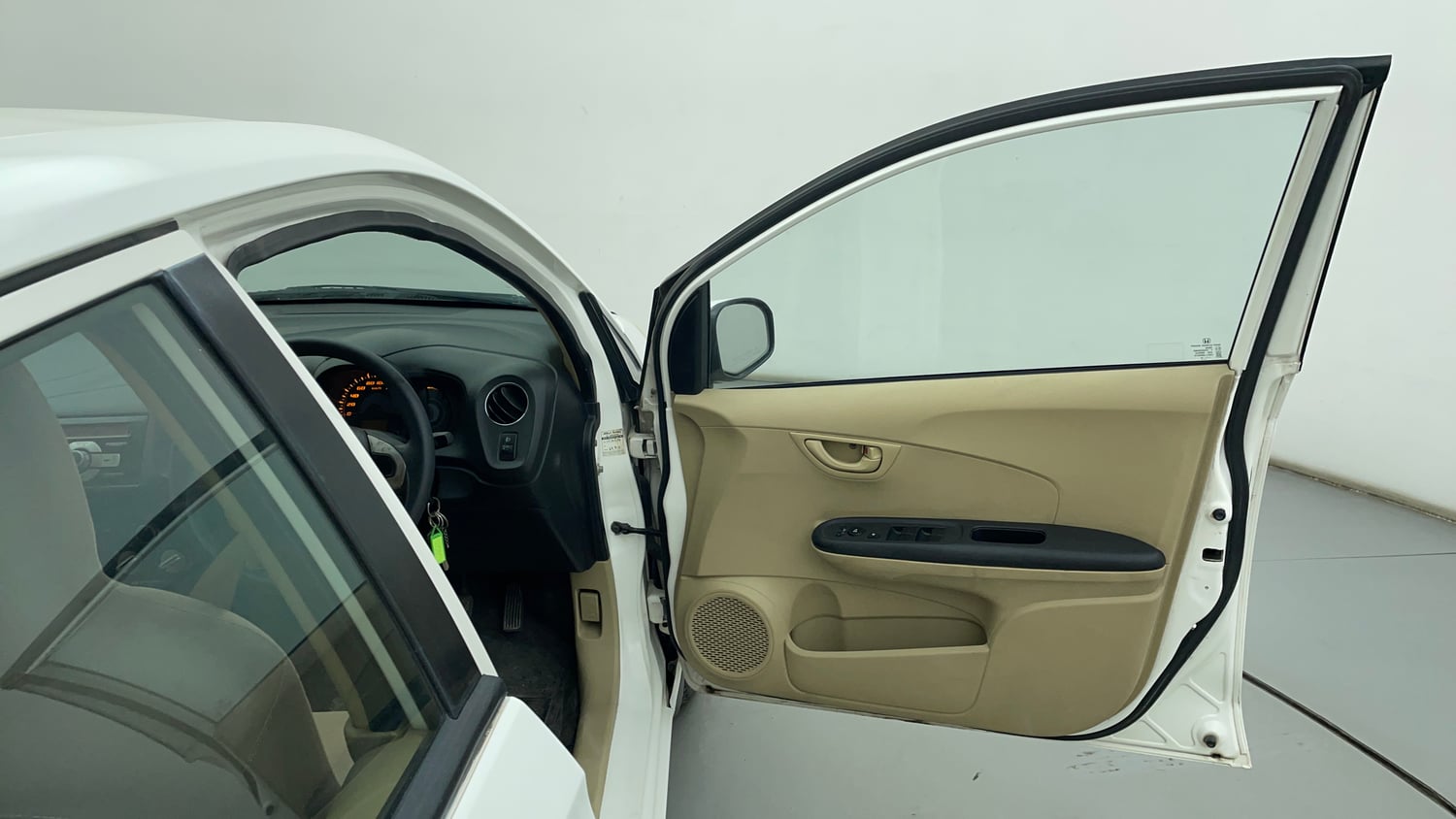 Used 2014 Honda Amaze 1.2 S i-VTEC Petrol Manual interior RIGHT FRONT DOOR OPEN VIEW