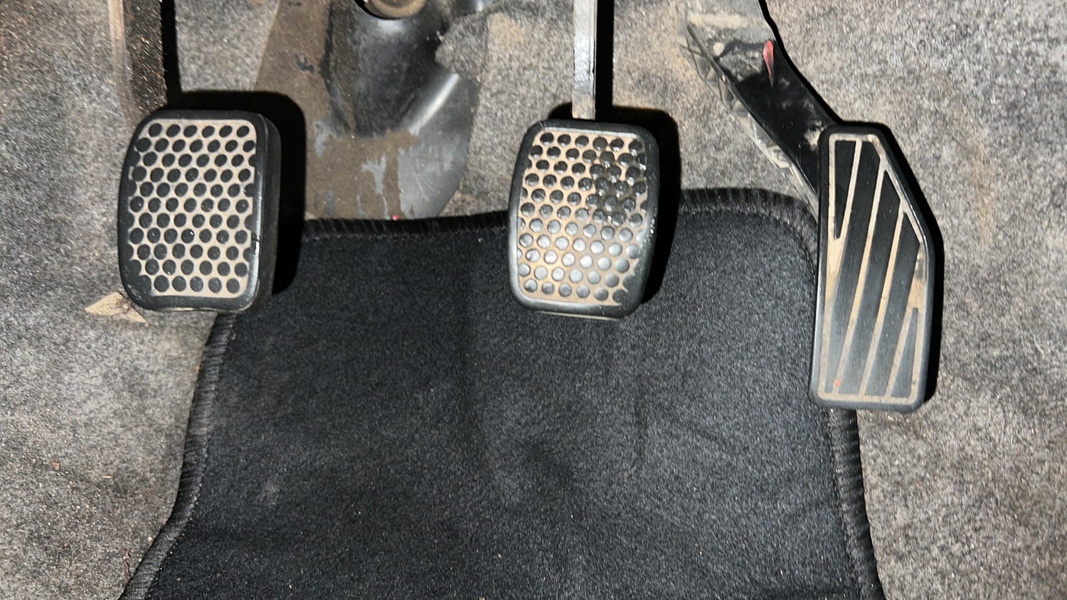 Used 2017 Maruti Suzuki Alto 800 VXi Petrol Manual interior PEDALS VIEW