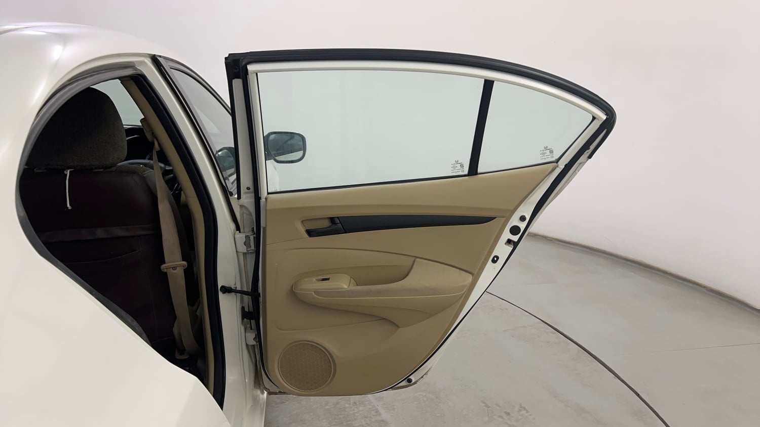Used 2013 Honda City 1.5 S MT Petrol Manual interior RIGHT REAR DOOR OPEN VIEW