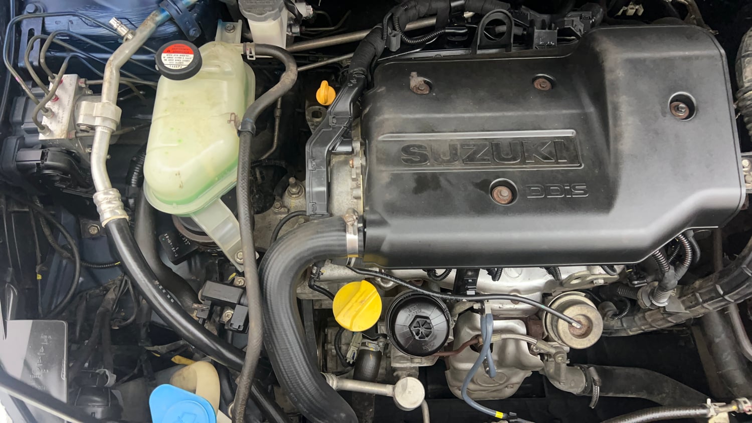 Used 2018 Maruti Suzuki S-Cross Zeta 1.3 Diesel Manual engine ENGINE RIGHT SIDE VIEW