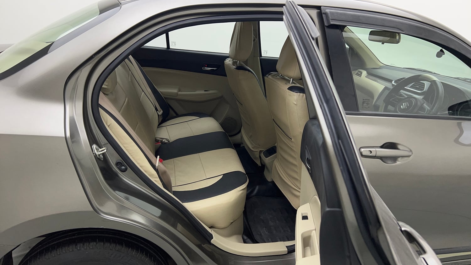 Used 2022 Maruti Suzuki Dzire VXi Petrol Manual interior RIGHT SIDE REAR DOOR CABIN VIEW