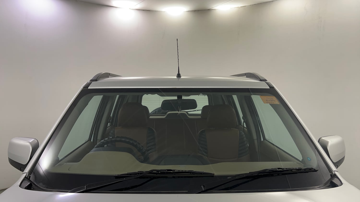 Used 2016 Mahindra TUV300 T8 Diesel Manual exterior FRONT WINDSHIELD VIEW