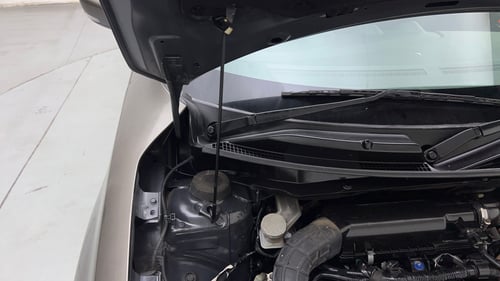 Used 2022 Maruti Suzuki Swift VXi AMT Petrol Automatic engine ENGINE RIGHT SIDE HINGE & APRON VIEW