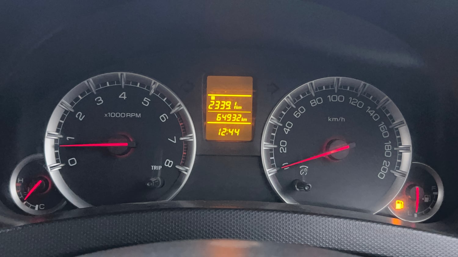 Used 2014 Maruti Suzuki Swift Dzire VXI Petrol Manual interior CLUSTERMETER VIEW