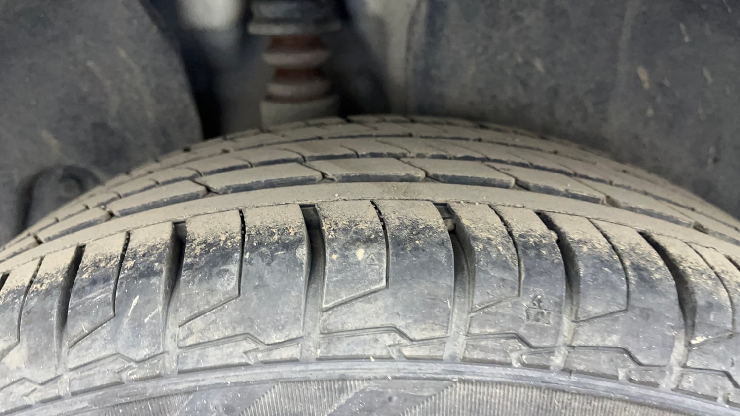 Used 2024 Hyundai Creta 1.5 MPi Petrol MT S(O) Petrol Manual tyres RIGHT REAR TYRE TREAD VIEW