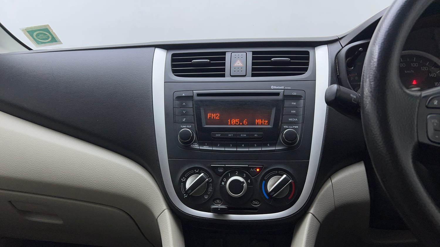 Used 2017 Maruti Suzuki Celerio ZXi Petrol Manual top_features Integrated (in-dash) music system