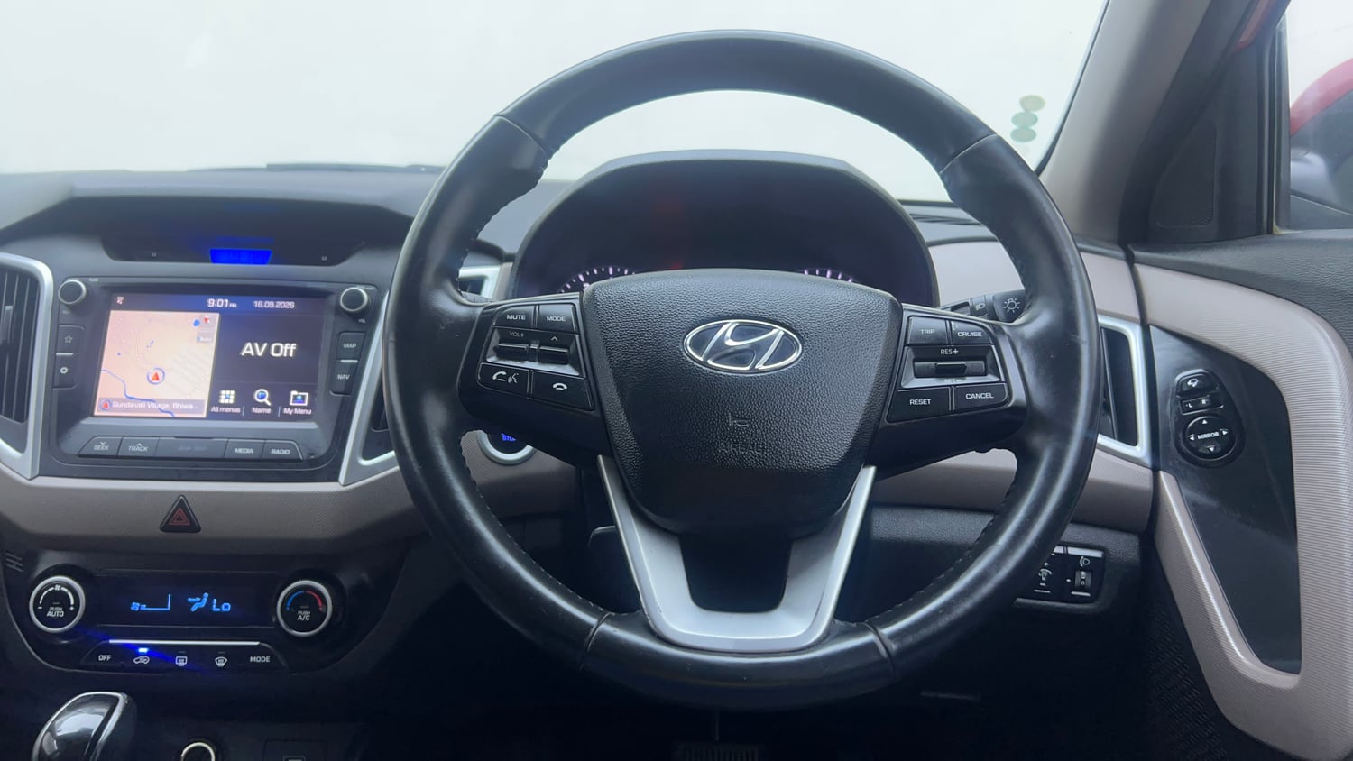 Used 2019 Hyundai Creta SX 1.6 AT Petrol Petrol Automatic interior STEERING VIEW