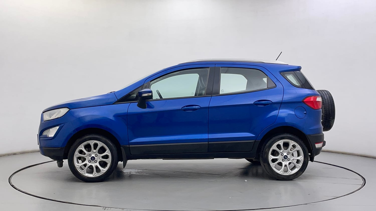 Used 2017 Ford EcoSport Titanium + 1.5L TDCi Diesel Manual exterior LEFT SIDE VIEW