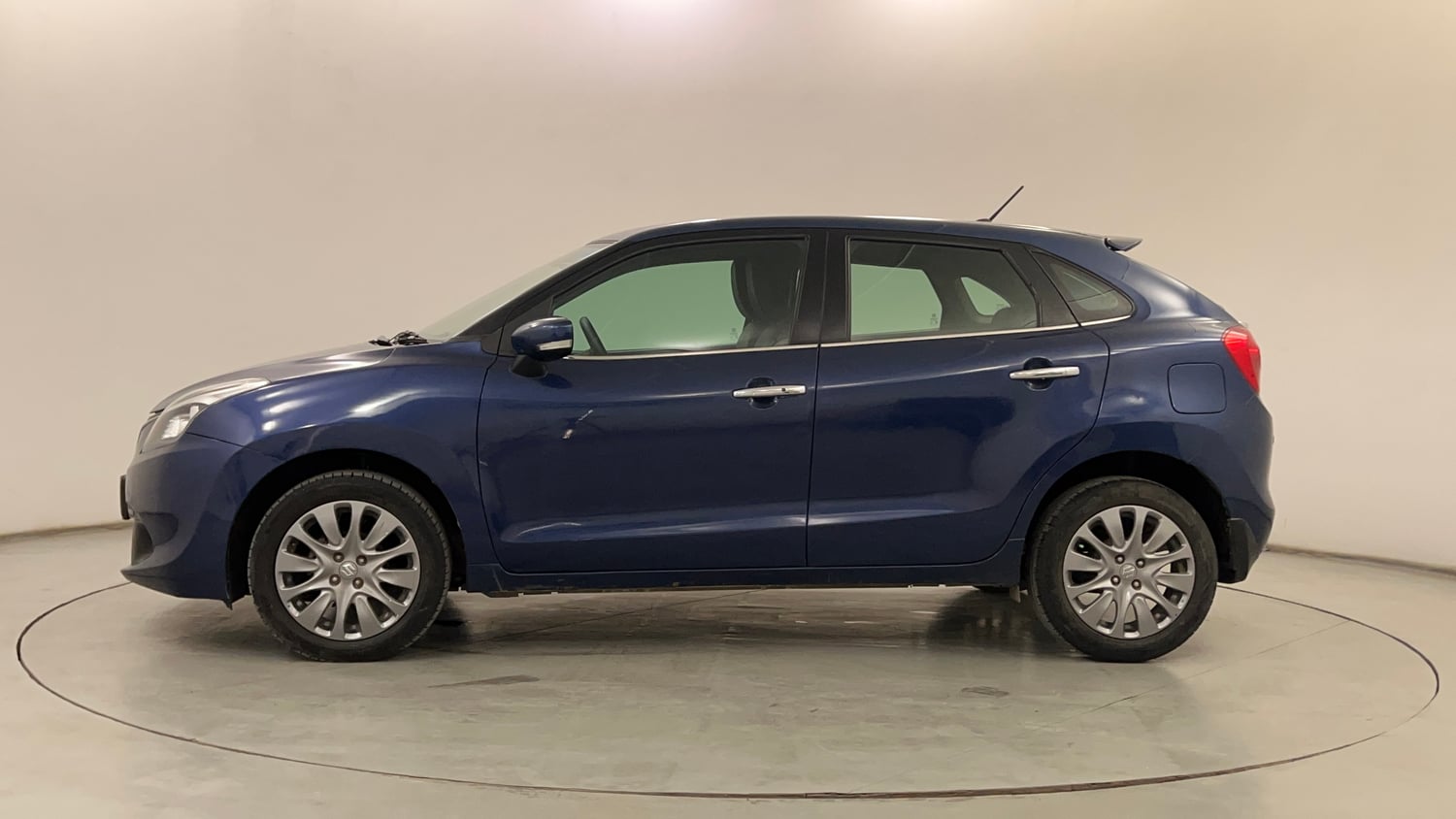 Used 2018 Maruti Suzuki Baleno Alpha 1.2 AT Petrol Automatic exterior LEFT SIDE VIEW