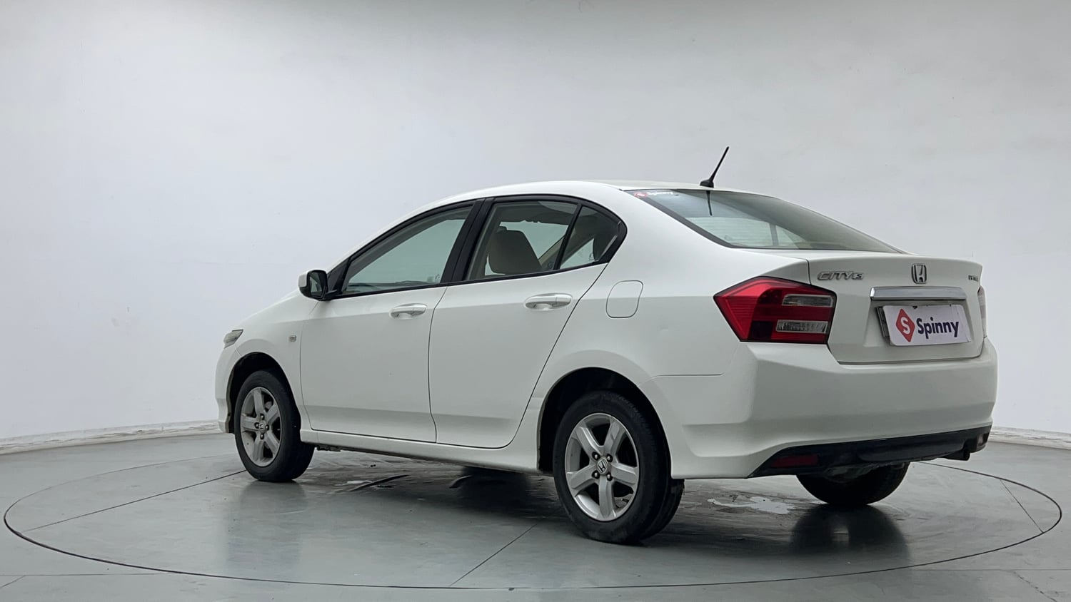 Used 2013 Honda City 1.5 S MT Petrol Manual exterior LEFT REAR CORNER VIEW