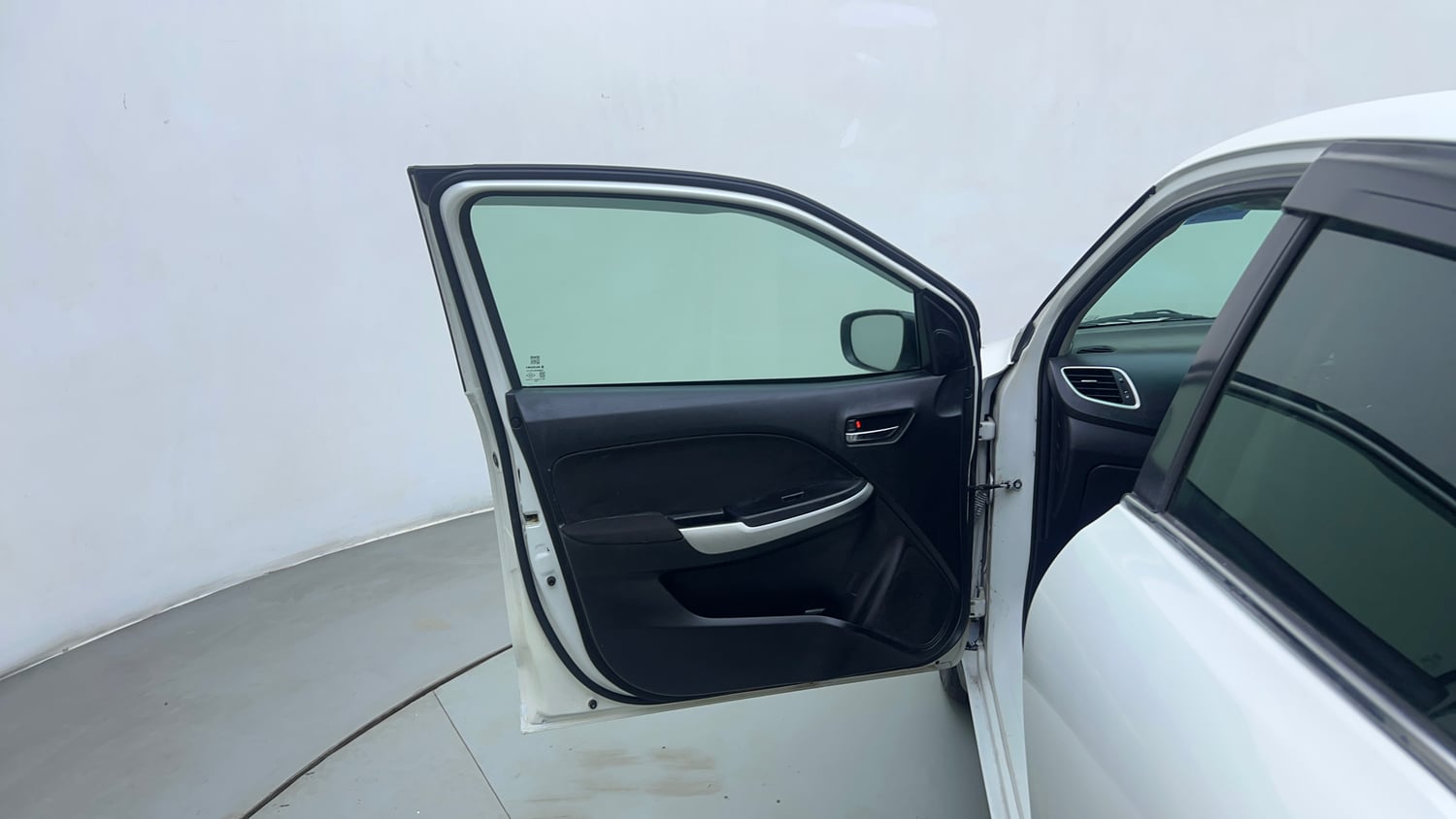 Used 2016 Maruti Suzuki Baleno Zeta 1.2 Petrol Manual interior LEFT FRONT DOOR OPEN VIEW