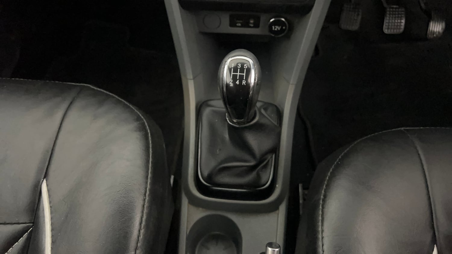 Used 2018 Tata Tigor Revotorq XZ (O) Diesel Manual interior GEAR  KNOB VIEW