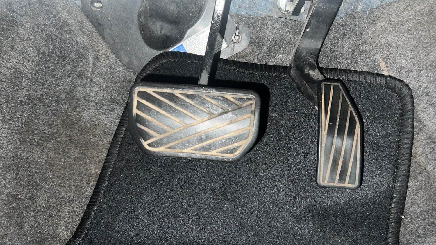 Used 2020 Maruti Suzuki Celerio VXi AMT Petrol Automatic interior PEDALS VIEW