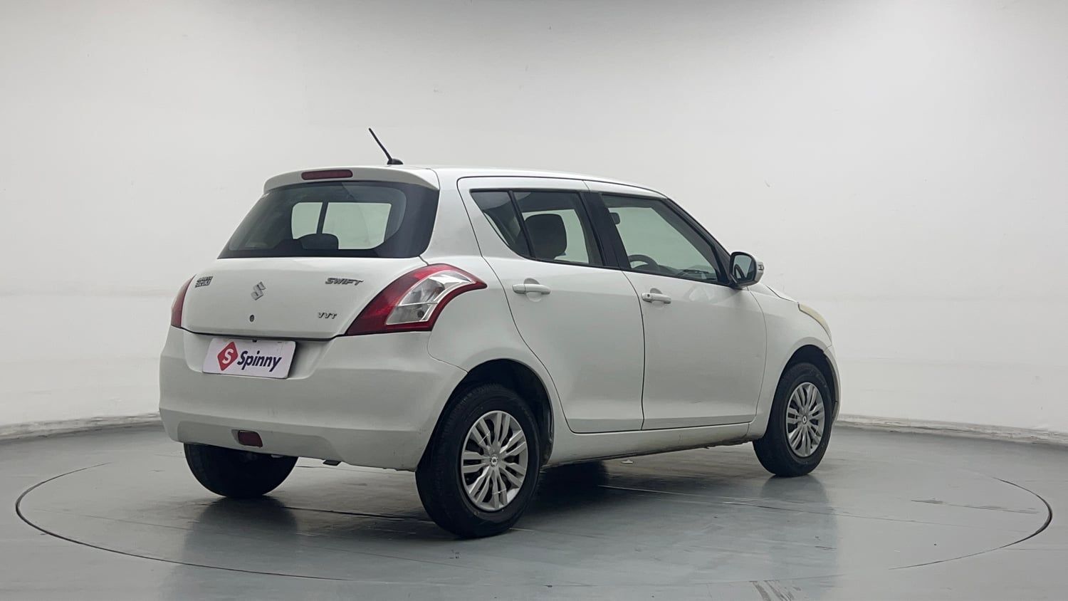 Used 2014 Maruti Suzuki Swift VXi Petrol Manual exterior RIGHT REAR CORNER VIEW