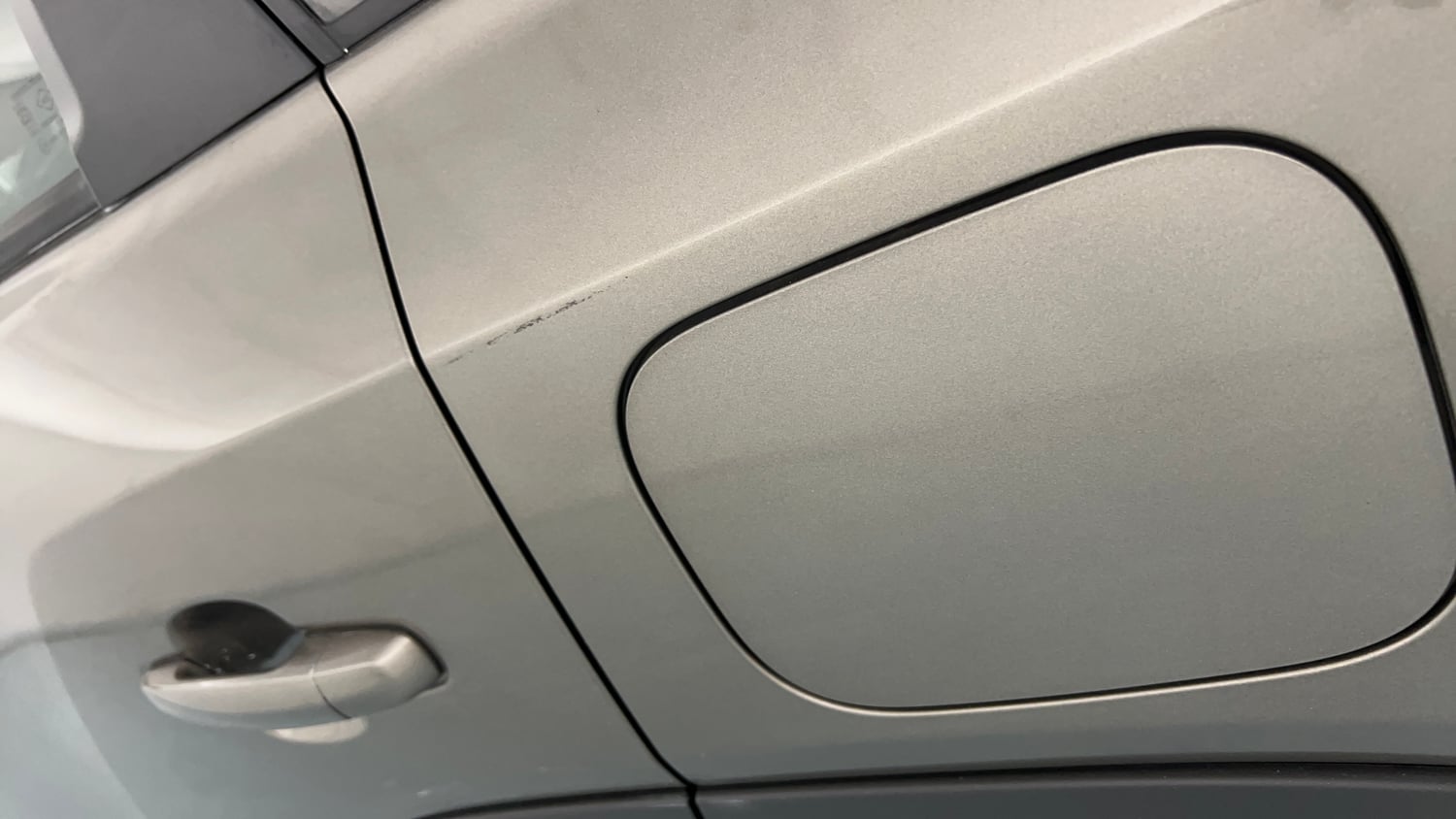 Used 2025 Maruti Suzuki Brezza VXi Petrol Manual dents MINOR SCRATCH
