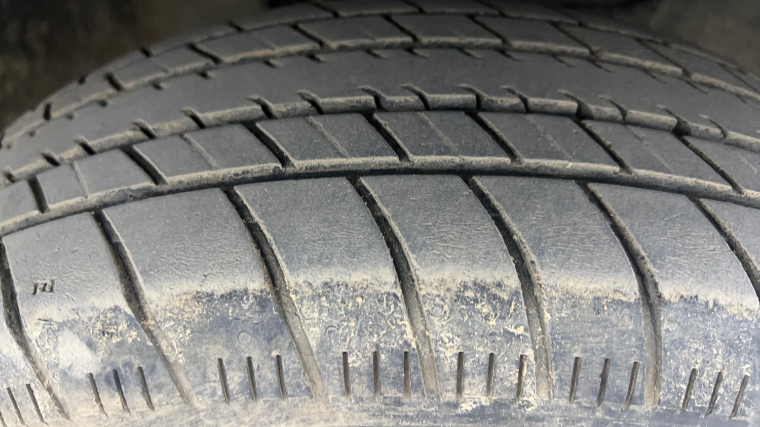 Used 2024 Honda Amaze S 1.2 Petrol MT Petrol Manual tyres RIGHT FRONT TYRE TREAD VIEW